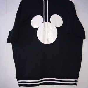 T-shirt hoodie